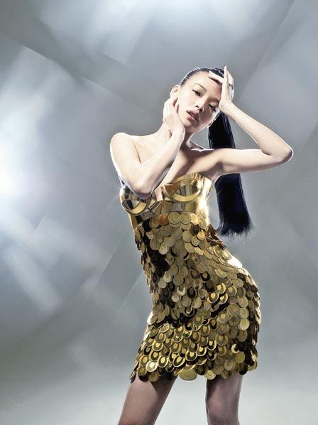 shuqirazzi 2007 03 shu-qi-marie-claire-may-2007-1